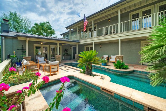 813 Sunfish ST, Lakeway, TX 78734