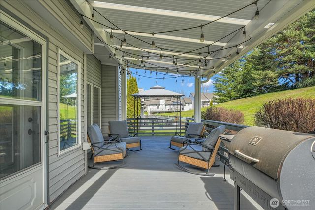 2217 NE 179th Street #F11, Ridgefield, WA 98642