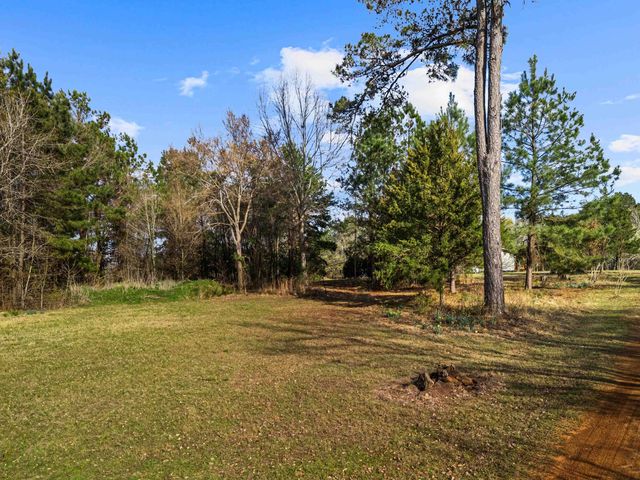 11554 FM 1649, Ore City, TX 75683