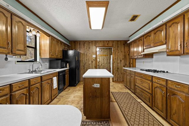 11554 FM 1649, Ore City, TX 75683