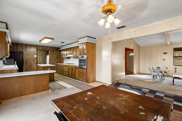 11554 FM 1649, Ore City, TX 75683