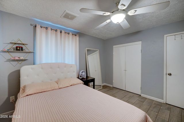 1124 W COCHISE Drive, Phoenix, AZ 85021