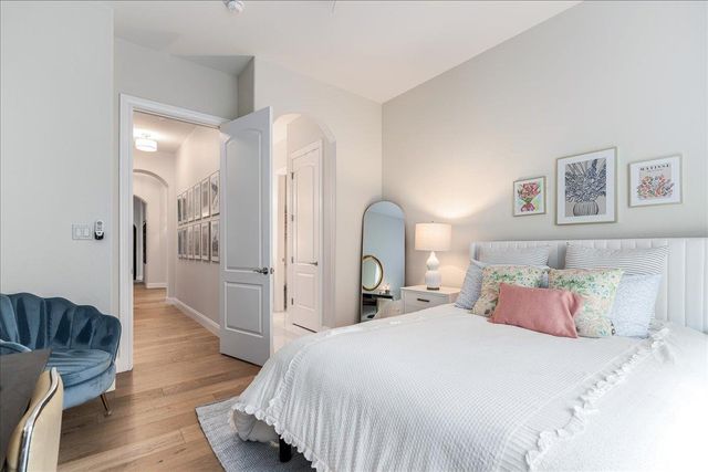 214 Varco DR, Austin, TX 78738