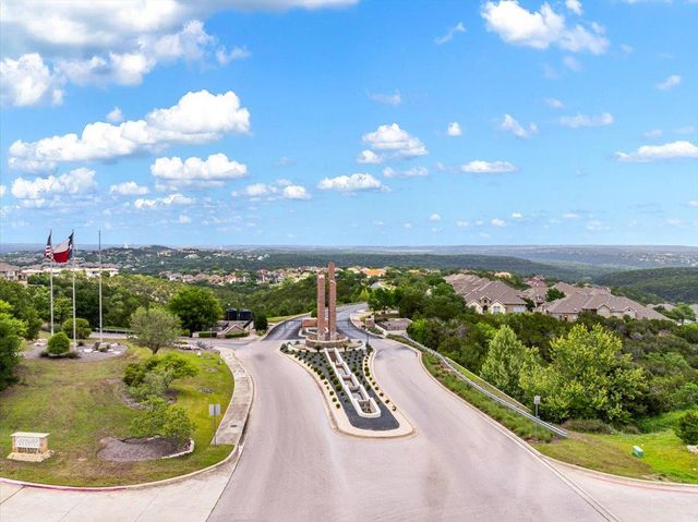 214 Varco DR, Austin, TX 78738