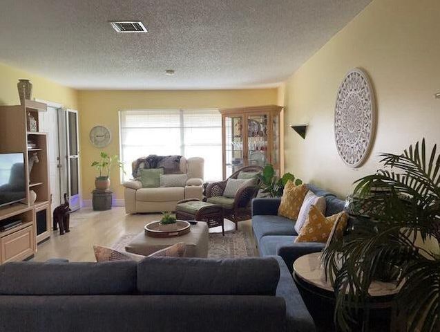 9885 Clusia Tree Drive A, Boynton Beach, FL 33436