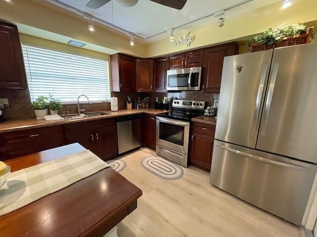 9885 Clusia Tree Drive A, Boynton Beach, FL 33436