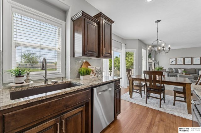 7422 S 198 Street, Gretna, NE 68028