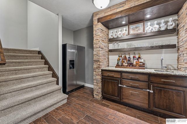7422 S 198 Street, Gretna, NE 68028