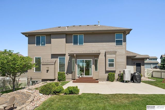 7422 S 198 Street, Gretna, NE 68028