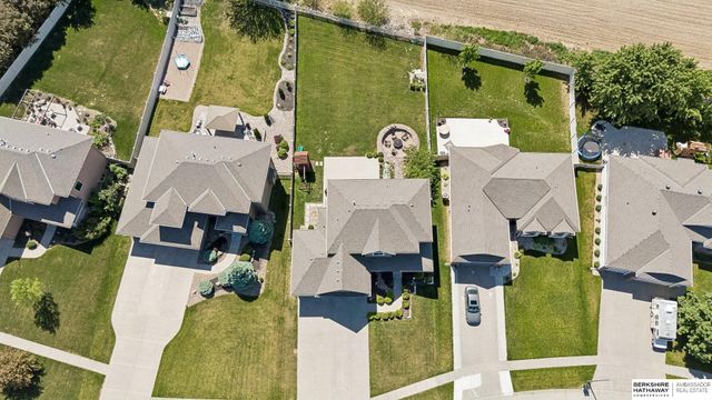 7422 S 198 Street, Gretna, NE 68028
