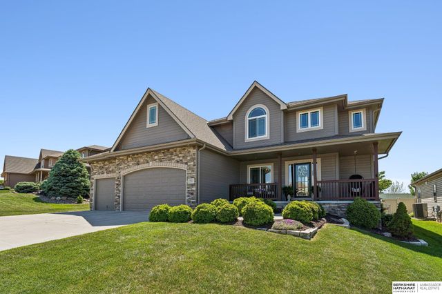 7422 S 198 Street, Gretna, NE 68028