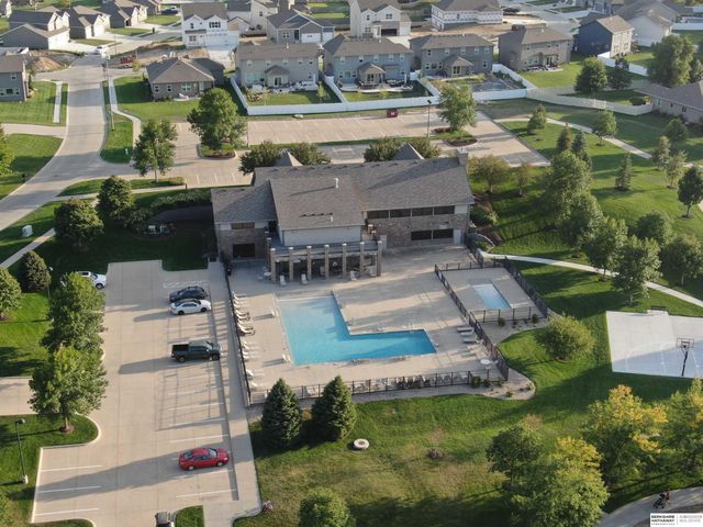 7422 S 198 Street, Gretna, NE 68028