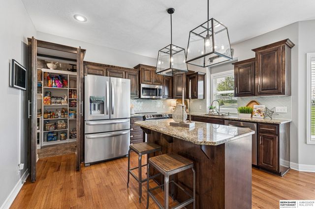 7422 S 198 Street, Gretna, NE 68028