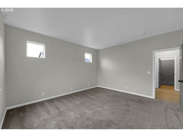 1280 REDING Ave, Eugene, OR 97402