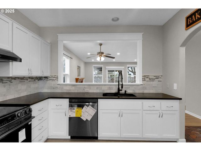 1280 REDING Ave, Eugene, OR 97402