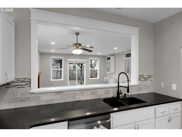 1280 REDING Ave, Eugene, OR 97402