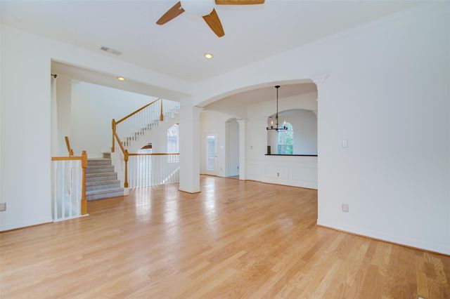 911 Reinicke Street, Houston, TX 77007
