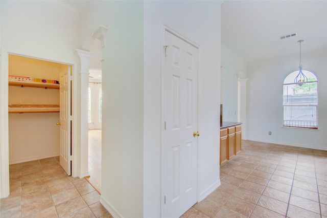 911 Reinicke Street, Houston, TX 77007