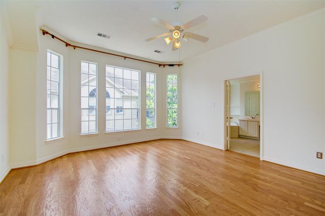 911 Reinicke Street, Houston, TX 77007