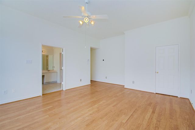 911 Reinicke Street, Houston, TX 77007