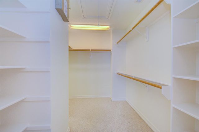 911 Reinicke Street, Houston, TX 77007