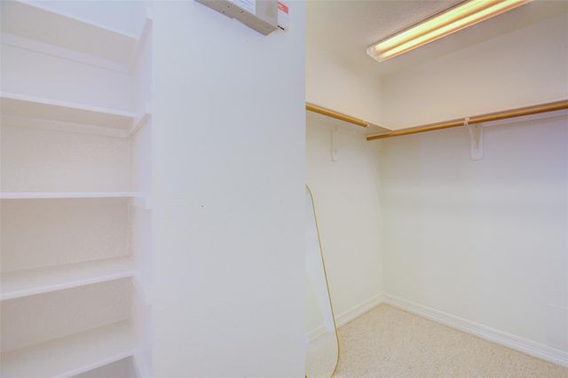 911 Reinicke Street, Houston, TX 77007