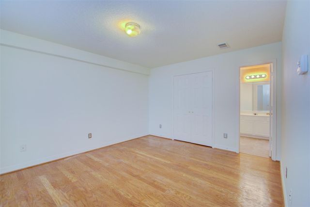 911 Reinicke Street, Houston, TX 77007