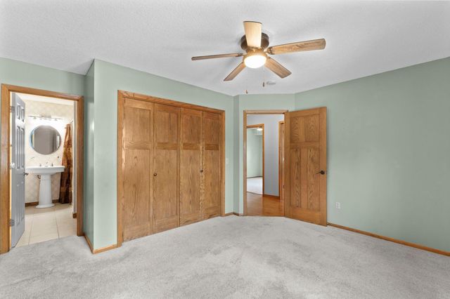 9836 Ilex Street NW, Coon Rapids, MN 55433