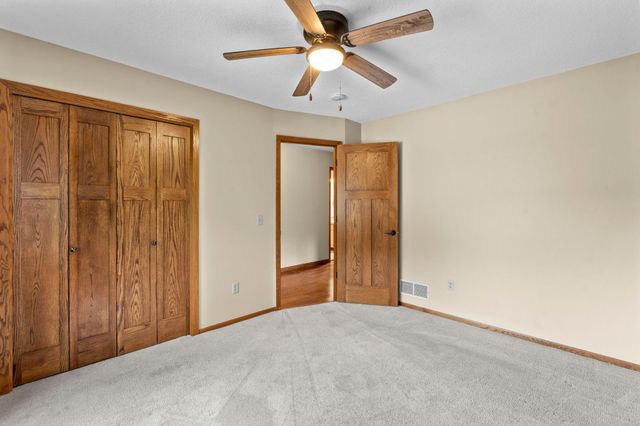 9836 Ilex Street NW, Coon Rapids, MN 55433