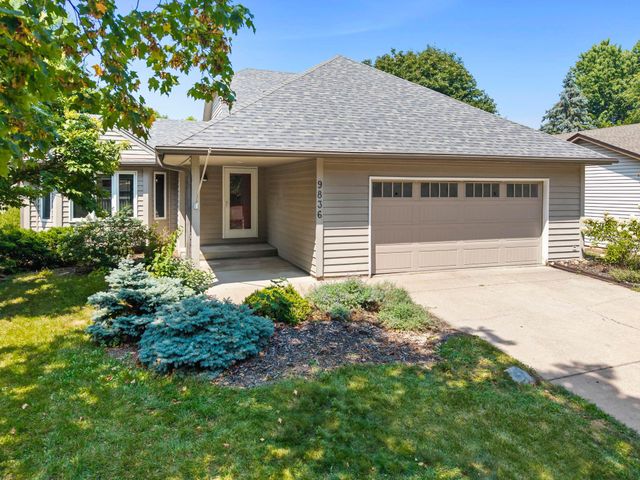 9836 Ilex Street NW, Coon Rapids, MN 55433