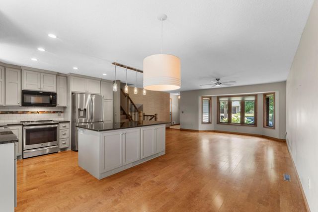 9836 Ilex Street NW, Coon Rapids, MN 55433