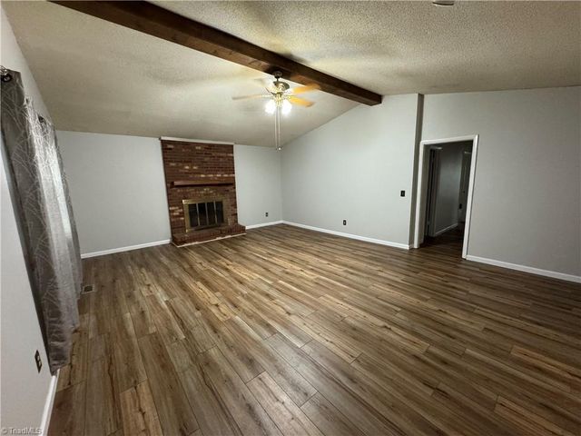 106 Meta Court, King, NC 27021