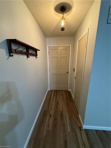 106 Meta Court, King, NC 27021