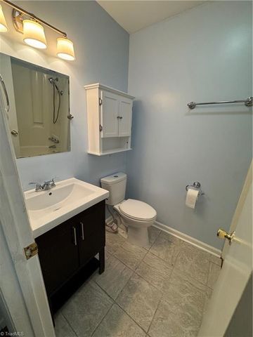 106 Meta Court, King, NC 27021