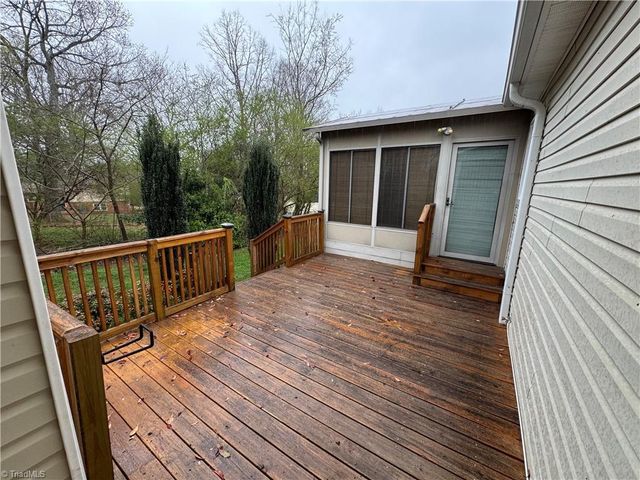 106 Meta Court, King, NC 27021