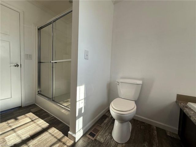 812 W Main Street, Pilot Mountain, NC 27041