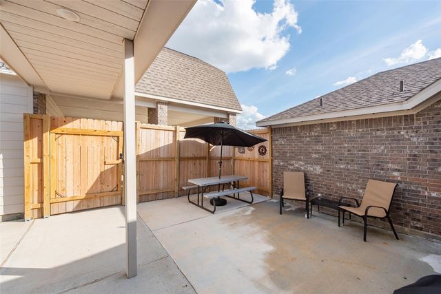 2118 Gilbert Road, League City, TX 77539