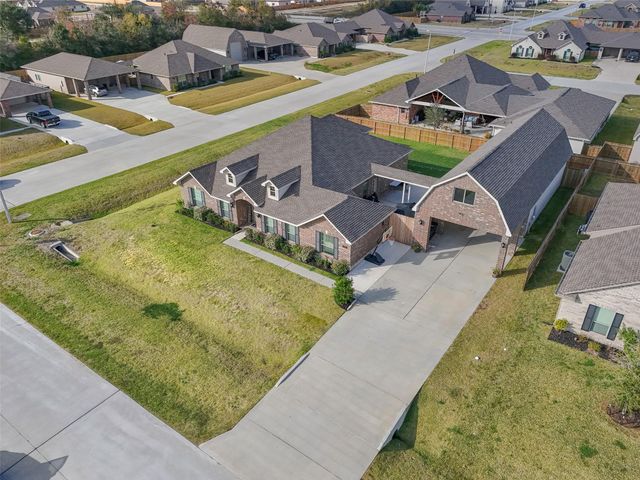 2118 Gilbert Road, League City, TX 77539