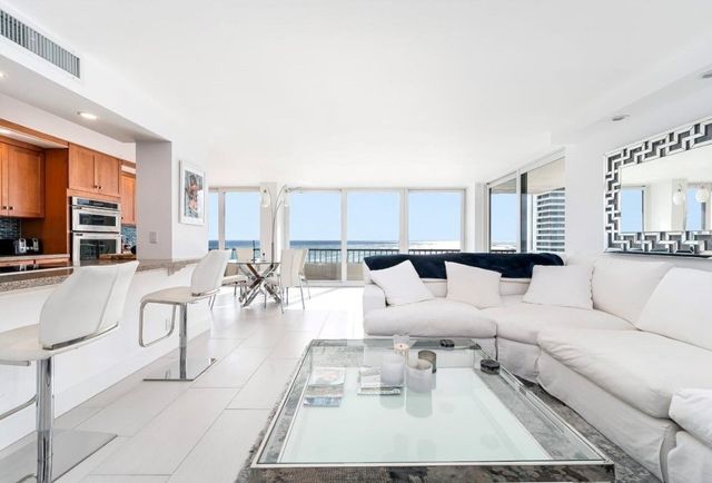 5540 N Ocean Drive 9-B, Riviera Beach, FL 33404