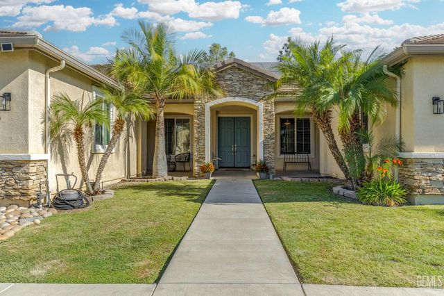 5101 Anacapa Drive, Bakersfield, CA 93306