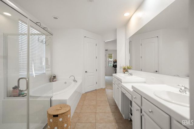 5101 Anacapa Drive, Bakersfield, CA 93306