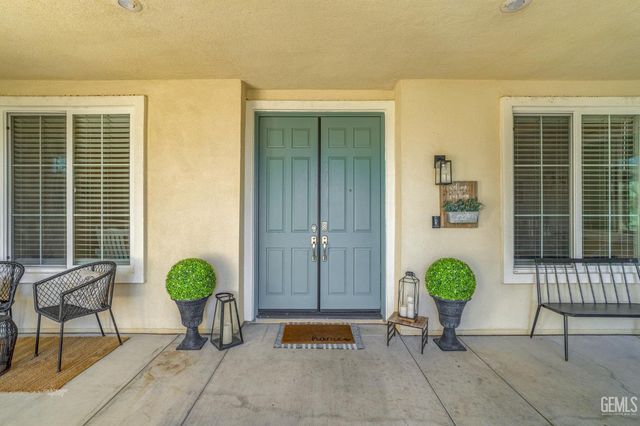 5101 Anacapa Drive, Bakersfield, CA 93306