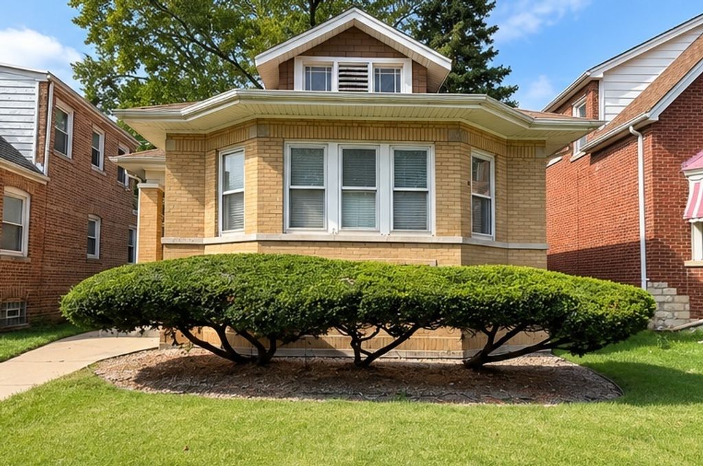 10908 S Normal Avenue, Chicago, IL 60628 — exterior