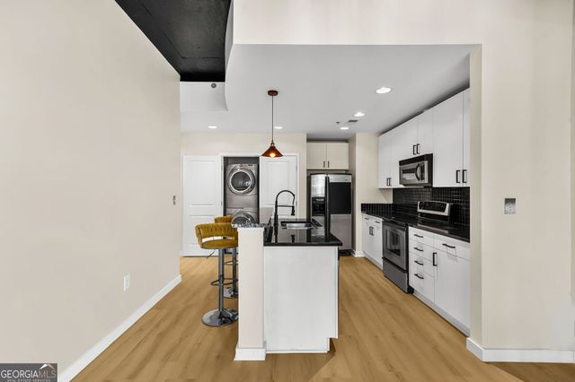 250 Pharr Road NE APT 1702, Atlanta, GA 30305