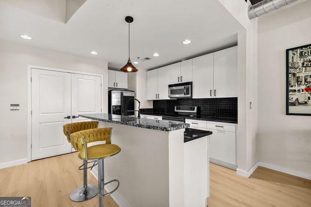 250 Pharr Road NE APT 1702, Atlanta, GA 30305
