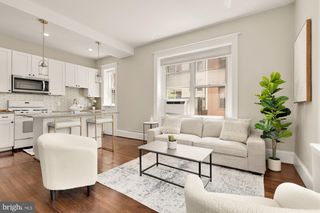 1514 17th St NW Apt 115, Washington, DC 20036