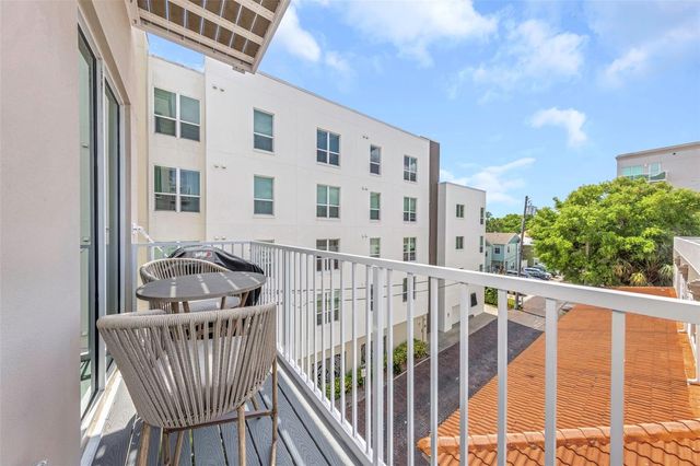 600 3RD AVENUE S 305, St Petersburg, FL 33701