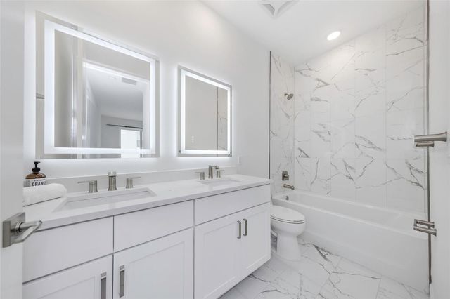 600 3RD AVENUE S 305, St Petersburg, FL 33701