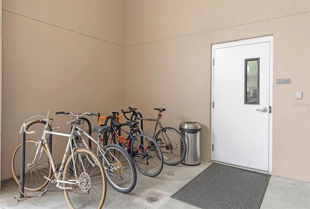 600 3RD AVENUE S 305, St Petersburg, FL 33701