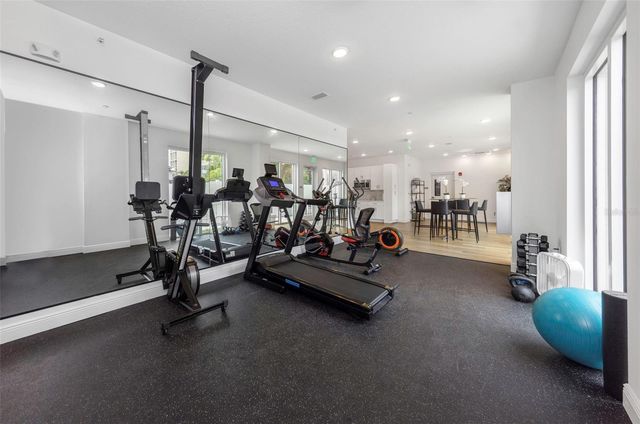 600 3RD AVENUE S 305, St Petersburg, FL 33701